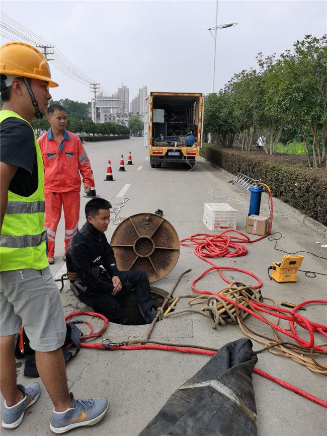 珠山翻衬法管道修复技术主要工序